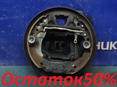 Механизм стояночного тормоза задний правый  Nissan Note E11 HR15DE 2008 