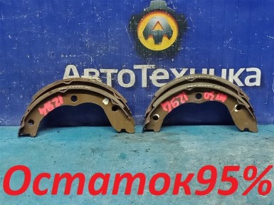 Тормозные колодки задние Nissan X-trail NT30  QR20DE 2004 