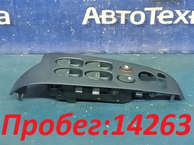 Блок управления стеклами передний правый  Honda Civic FD1 R18A 2007 