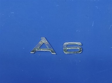 Эмблема задняя Audi A6 4F5/C6/4FAUKS AUK  2008 