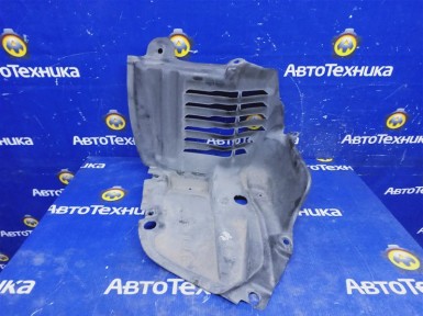 Подкрылок передний правый Toyota Chaser GX100  1G-FE 2001 