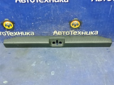 Накладка замка багажника Mitsubishi Galant  EA3A 4G64 2001 