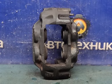 Суппорт передний левый Subaru Forester SF5 EJ205 2001