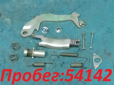 Механизм стояночного тормоза задний правый  Subaru Legacy B4 BM9 EJ253 2011 