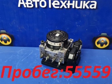 Блок ABS Nissan Note E12 HR12DDR 2014 