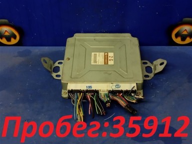 Блок управления двс Subaru Forester SG5 EJ205  2002 
