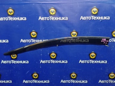 Ветровик передний левый Toyota Avensis ZRT272W  3ZR-FAE 2013 