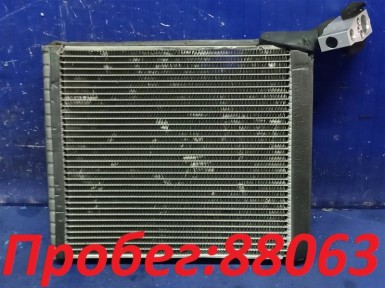 Испаритель кондиционера Toyota Avensis ZRT272W  3ZR-FAE 2013 