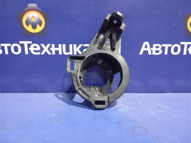 Крепление противотуманной фары переднее левое  Nissan Juke NF15 MR16DDT 2013 