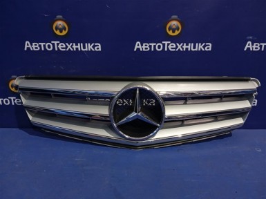 Решетка радиатора Mercedes-benz C-class S204241/W204  M271KE18ML 2009 