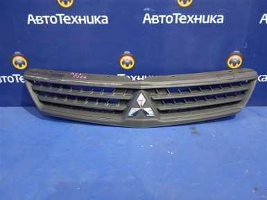 Решетка радиатора Mitsubishi Lancer CS2A  4G15 2007 