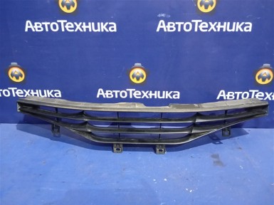 Решетка радиатора Toyota Wish ZGE25G 2ZR-FAE  2011 