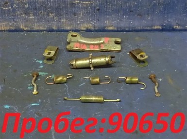 Механизм стояночного тормоза задний правый  Honda Stream RN3 K20A 2002 