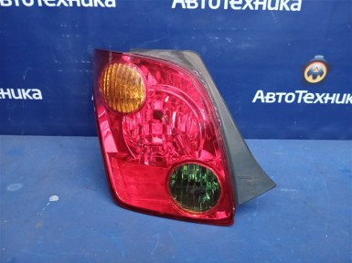 Стоп-сигнал задний левый Toyota Ist NCP65  1NZ-FE 2002 