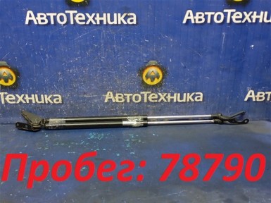 Амортизатор двери багажника задний Toyota  Ist NCP65 1NZ-FE 2002 