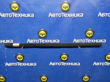 Уплотнитель стекла двери передний правый  Mitsubishi Lancer CS5W 4G93 2007 