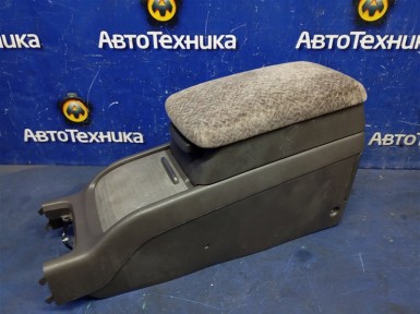 Подлокотник передний Toyota Chaser GX100  1G-FE 2001 