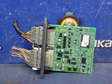 Блок управления двс Mazda Demio DY3W ZJ-VE 2004