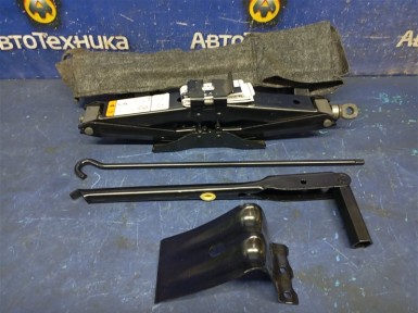 Домкрат Ford Explorer U251/U74 MODULARV8  2008 