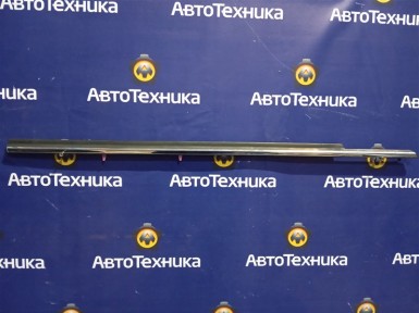 Уплотнитель стекла двери передний правый  Toyota Mark 2 GX100 1G-FE 1997 