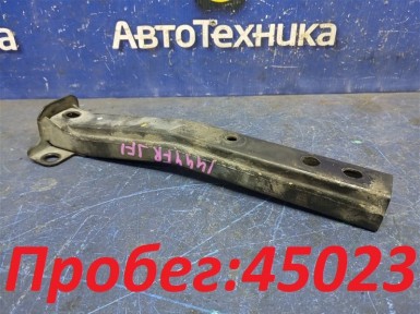 Балка подвески передняя правая Honda N-wgn  JH1 S07A 2014 