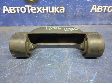 Кронштейн кпп задний Mitsubishi Pajero Io  H77W 4G94 2000 