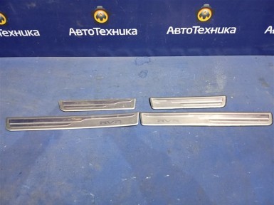 Накладка на порог Mitsubishi Rvr GA3W 4B10  2011 