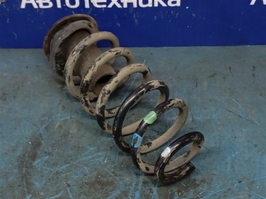 Пружина подвески задняя Honda Vezel RU4 LEB  2014 