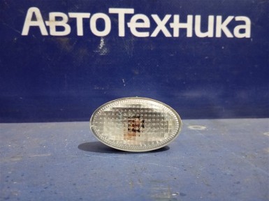 Повторитель в крыло передний левый Subaru Forester SG5 EJ202 2002