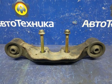 Кронштейн редуктора Subaru Legacy BH5 EJ202  2003 