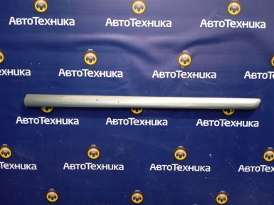 Накладка на дверь передняя левая Honda CR-V  RD7 K24A 2005 