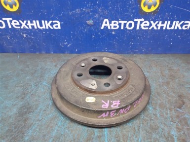 Тормозной барабан задний Mazda Demio DW3W  B3E 2001 