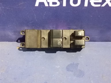 Блок управления стеклами передний правый  Nissan Nv150 VZNY12 HR16DE 2019 