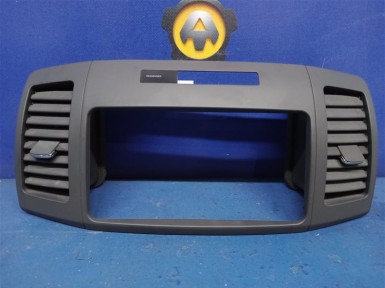 Консоль магнитофона Toyota Premio/allion ZZT245 1ZZ-FE 2005