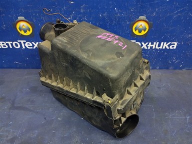 Корпус воздушного фильтра Toyota Allex NZE121  1NZ-FE 2001 