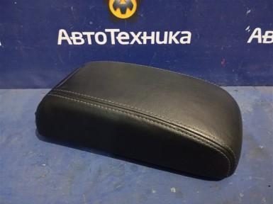 Подлокотник Mitsubishi Outlander CW5W 4B12 2006