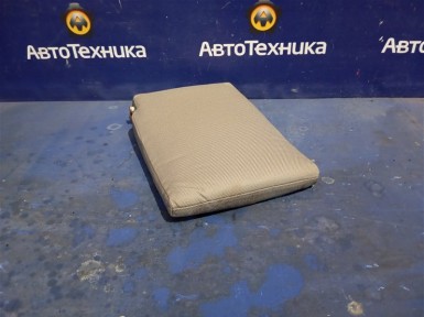 Подлокотник задний Subaru Forester SG5 EJ202  2003 
