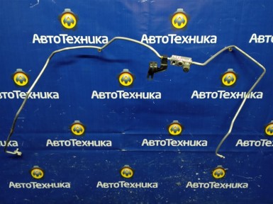 Шланг кондиционера Toyota Tank M900A 1KR-FE  2018 