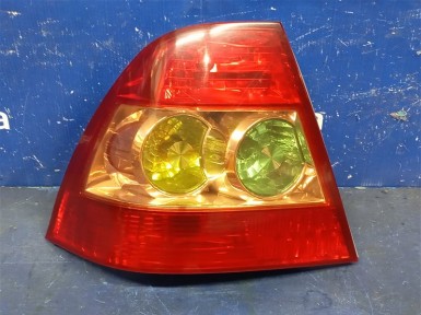 Стоп-сигнал задний левый Toyota Corolla ZZE121  3ZZ-FE 2001 