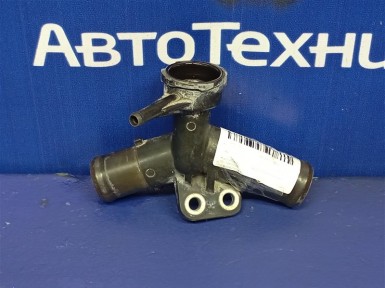 Горловина радиатора Toyota Corolla Fielder  NZE161G 1NZ-FE 2015 