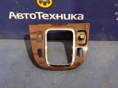 Консоль кпп Suzuki Grand Escudo TX92W H27A  2004 