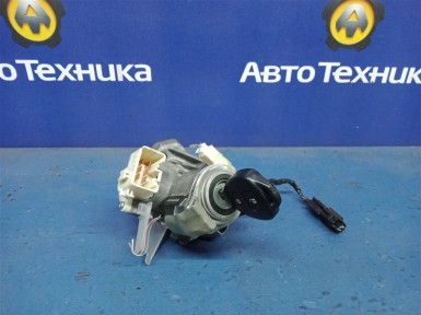 Замок зажигания Toyota Corolla Fielder NZE141G  1NZ-FE 2008 