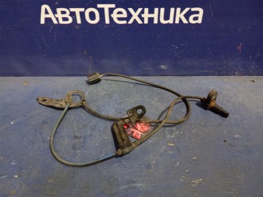 Датчик ABS передний левый Toyota/daihatsu  Tank/thor M900A 1KR-FE 2018 