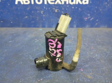 Моторчик омывателя передний Mazda Demio DW3W B3E 2001