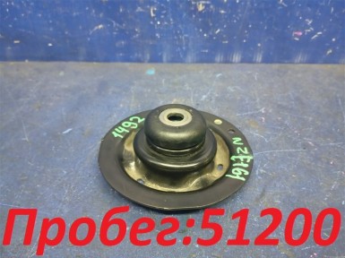 Опора амортизатора передняя правая Toyota  Corolla Fielder NZE161G 1NZ-FE 2015 