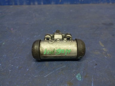 Рабочий тормозной цилиндр задний правый Toyota  Corolla Fielder NZE141G 1NZ-FE 2008 