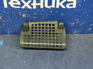 Решетка под лобовое стекло правая Honda Accord  CL7 K20A 2005 