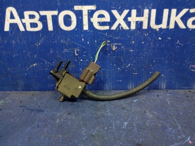 Клапан Nissan Cefiro PA33 VQ25DD 2000