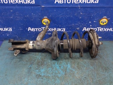 Стойка подвески передняя правая Honda CR-V  RD7 K24A 2006 