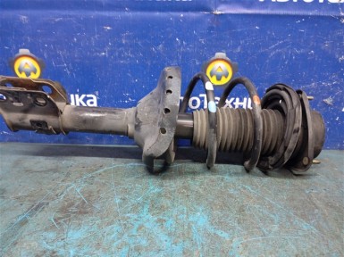 Стойка подвески передняя правая Subaru Impreza  GG2 EJ15 2004 